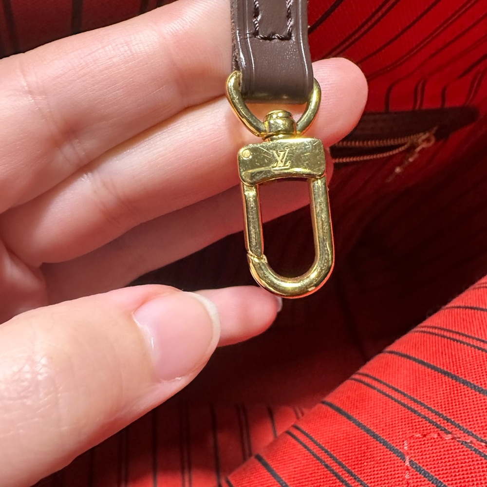 Louis Vuitton Damier Ebene Neverfull GM - Picture 7 of 10